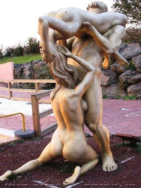 памятник оральному сексу