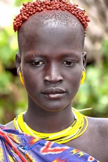 Лысая красотка племени Bodi (Боди)