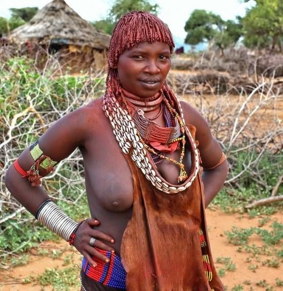 Женщина племени Хамер