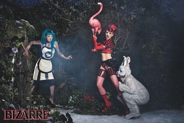 Эротическая версия "Алисы в стране чудес"