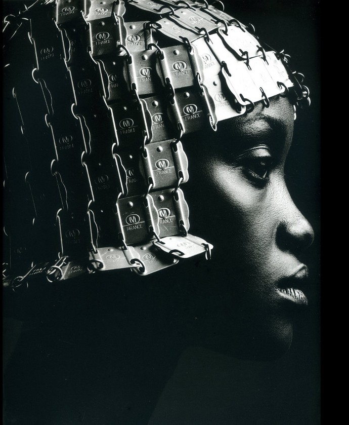 Голые амазонки Thierry Le Goues