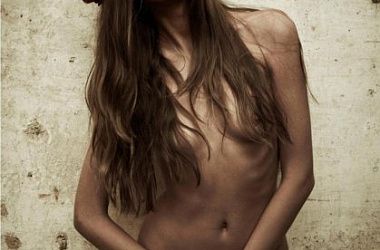 Обнаженная красотка Регина Феоктистова