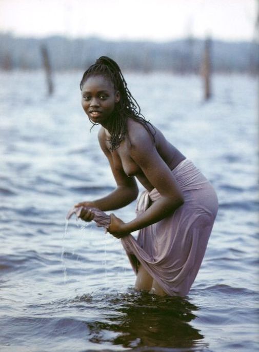 Африканская эротика. Голые африканки