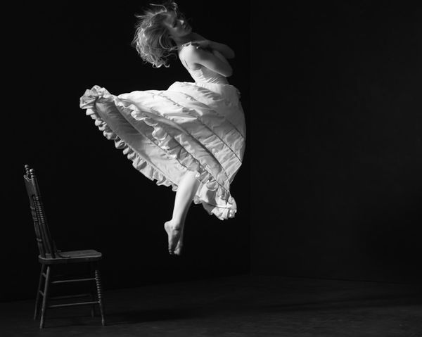 Эротика в серых тонах