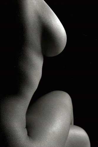 Эротика в серых тонах