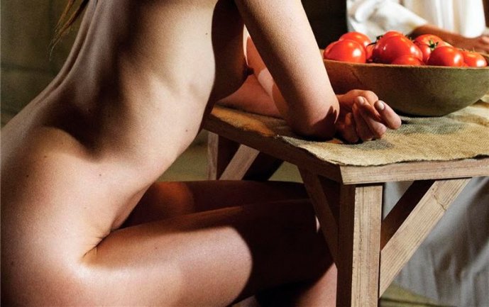 Голые монашки в Pop Magazine