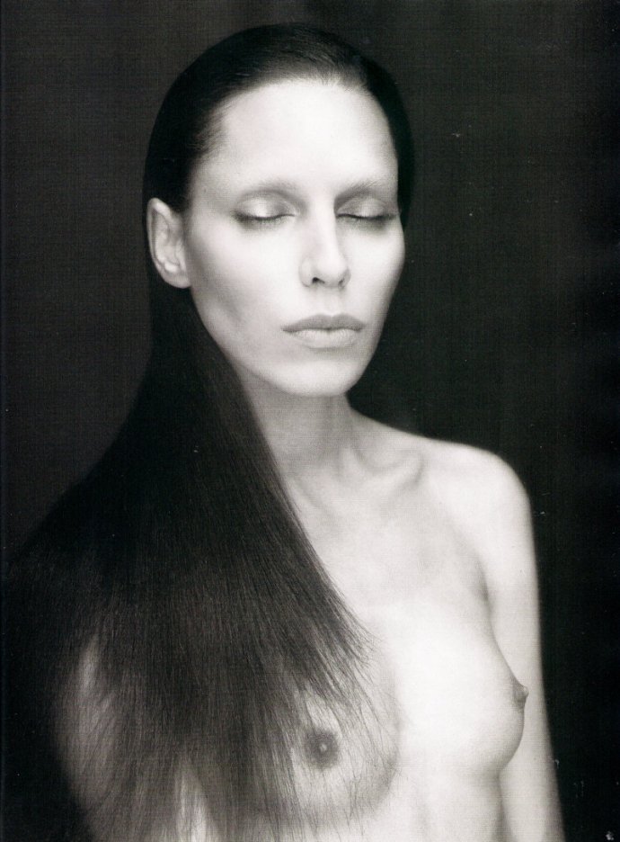 Kate Moss, Natalia Vodianova & Lea T par Mert & Marcus pour LOVE Magazine SS 2011 photo Kate Moss Natalia Vodianova Lea T par Mert Marcus pour LOVE Magazine SS 2011 11