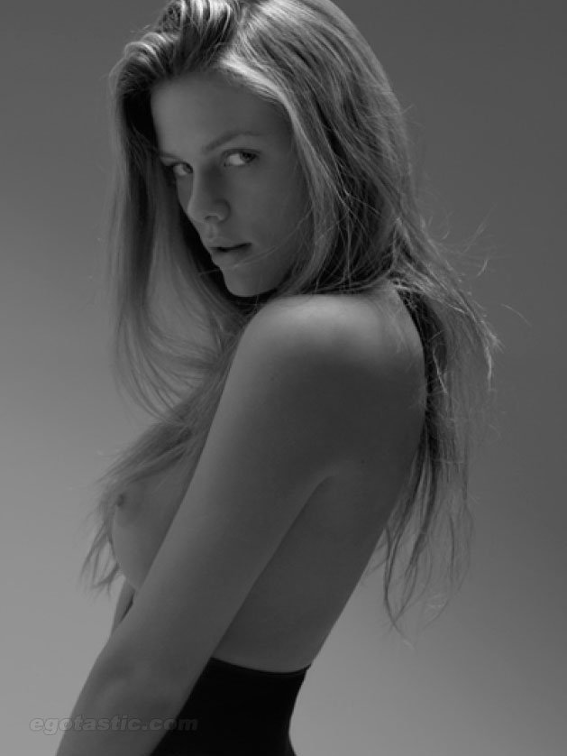Brooklyn Decker par Mark Squires 7