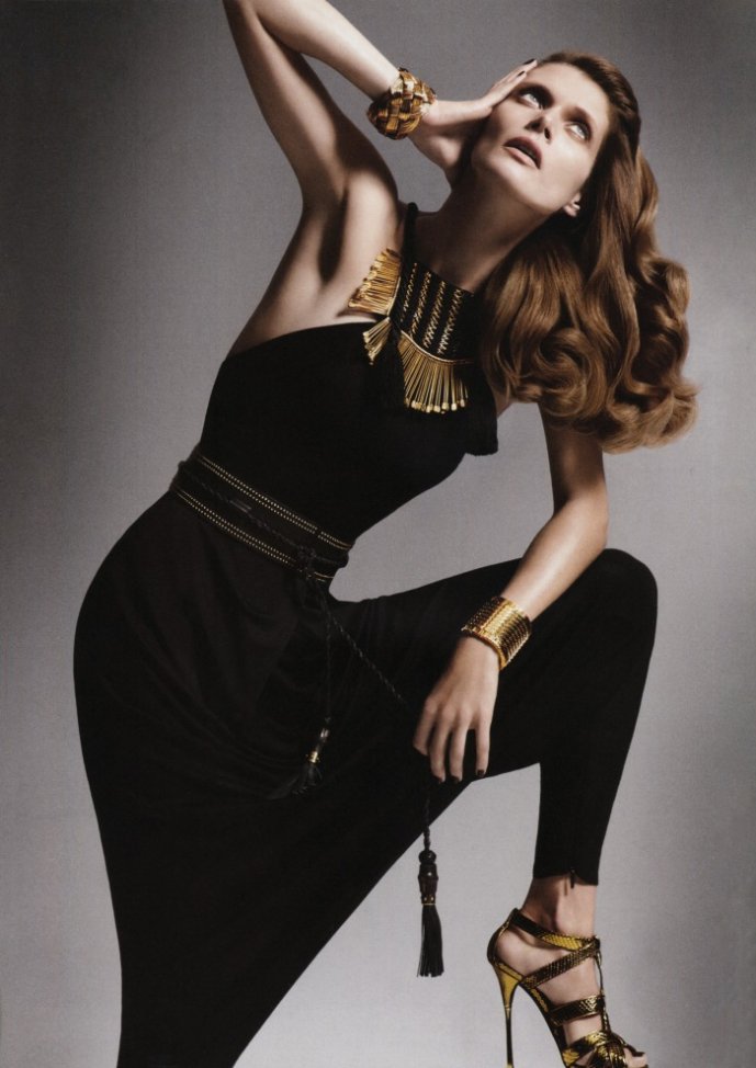 Malgosia Bela par Danielle Duella Iango Henzi pour Muse Printemps 2011 2