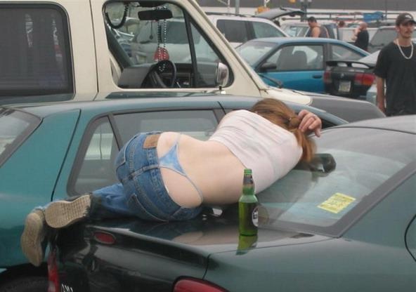 Любительские фото пьяных девушек. Часть 1